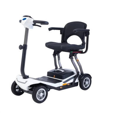 Čtyřkolové skútry Invacare Scorpius A foto