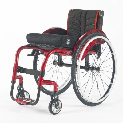 Mechanické invalidní vozíky Quickie Argon² foto