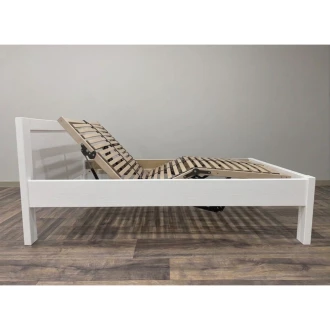 Postele z masivu Křišťál - masiv, bílá foto