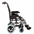 Invalidní vozík odlehčený Transportní invalidní vozík foto